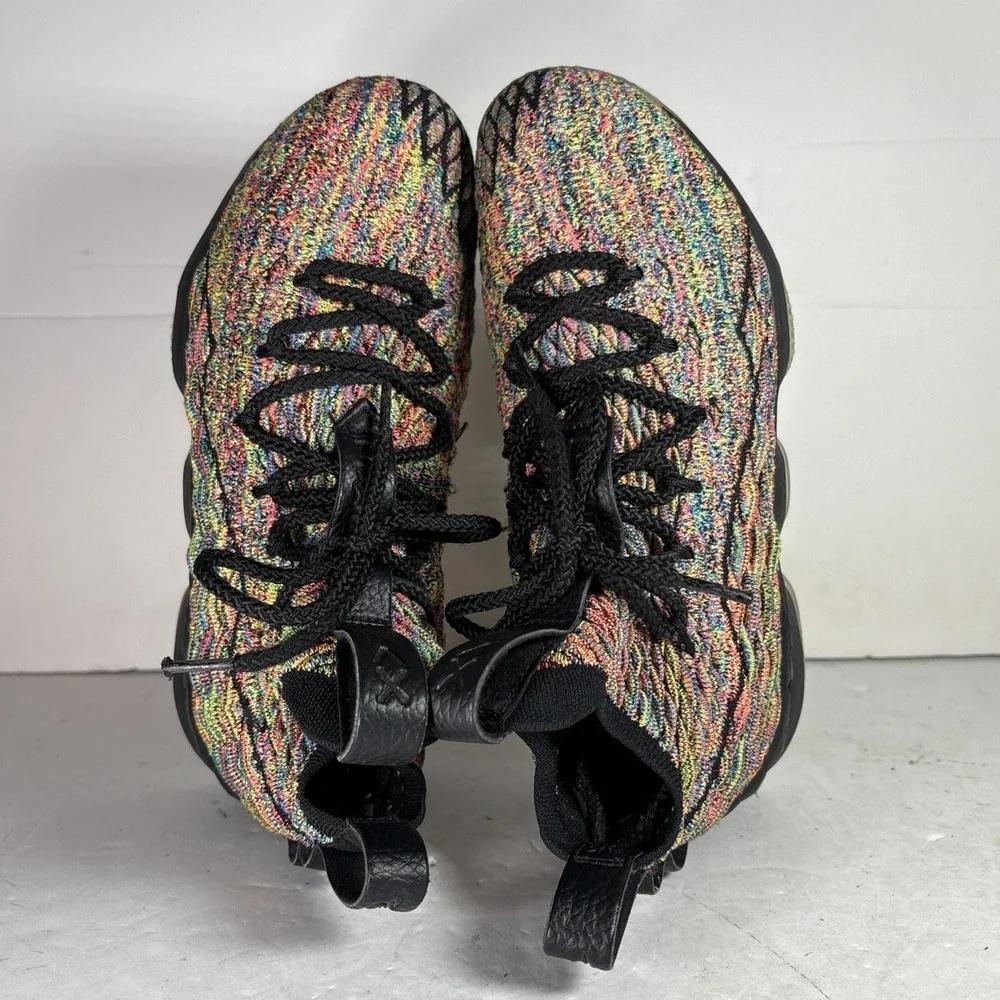 Size 5Y Nike LeBron 15 Four Horsemen (GS)‎ Sneakers 922811-901